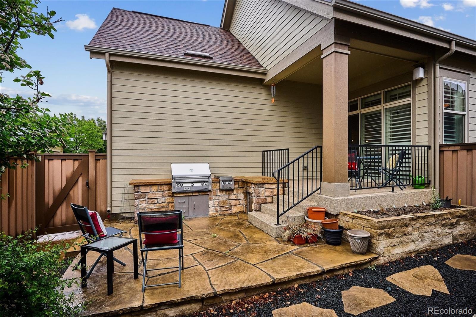 8043 E 49th Place Denver CO 80238