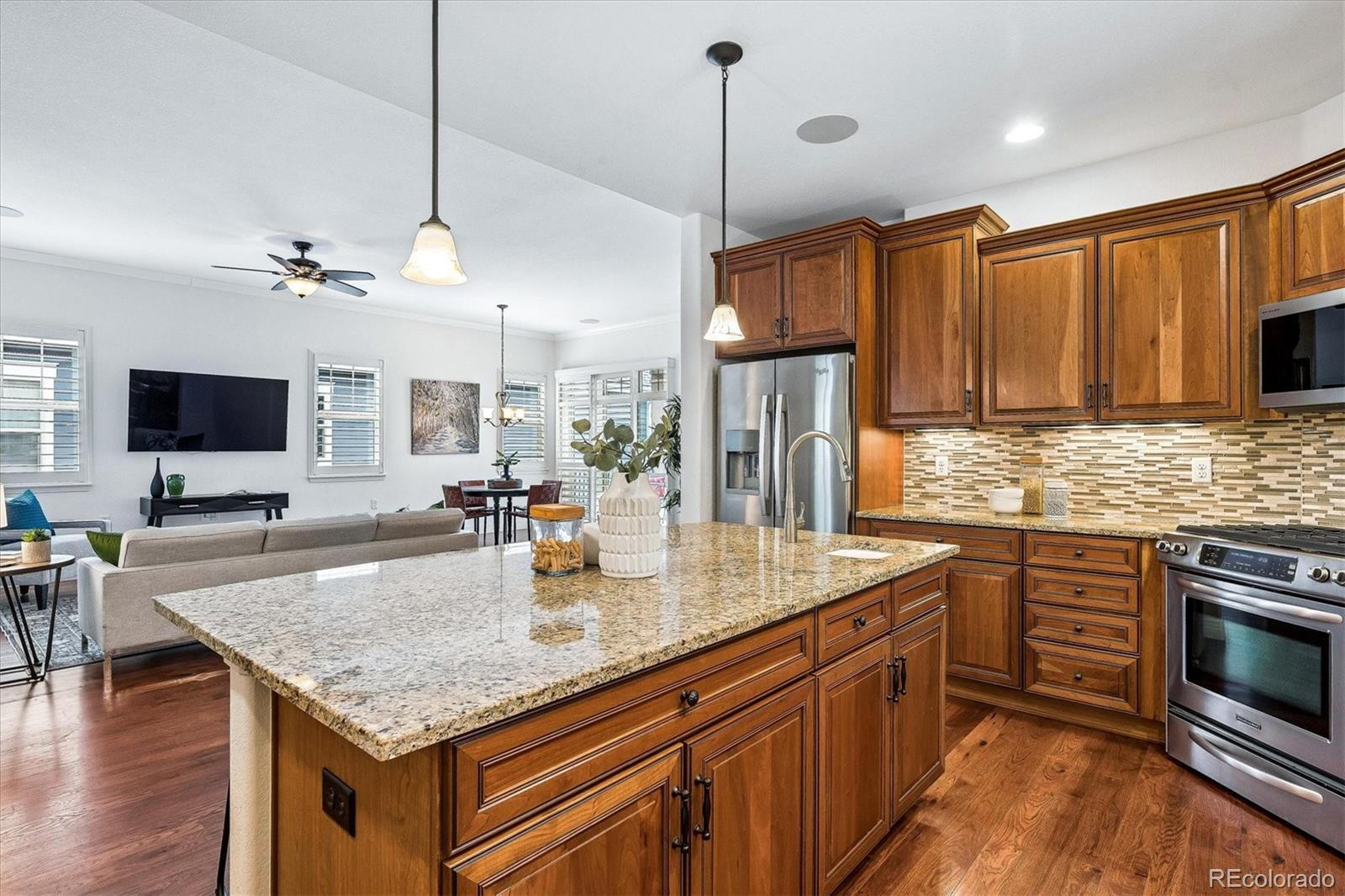8043 E 49th Place Denver CO 80238