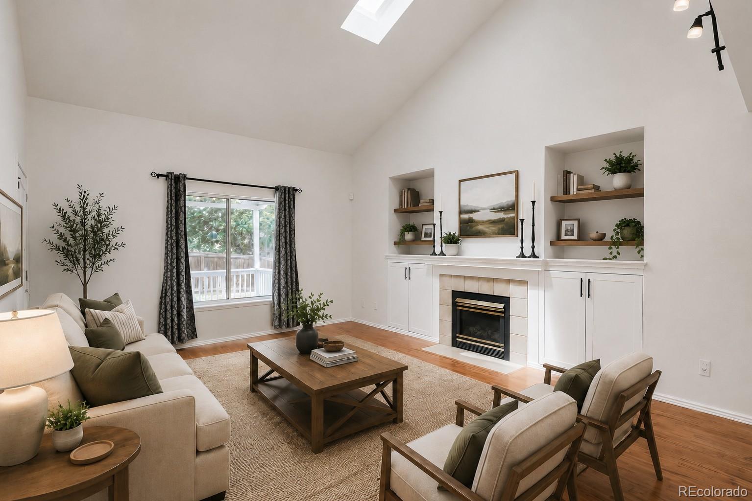 5019 S Espana Way Centennial CO 80015