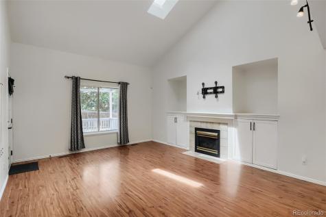 5019 S Espana Way Centennial CO 80015