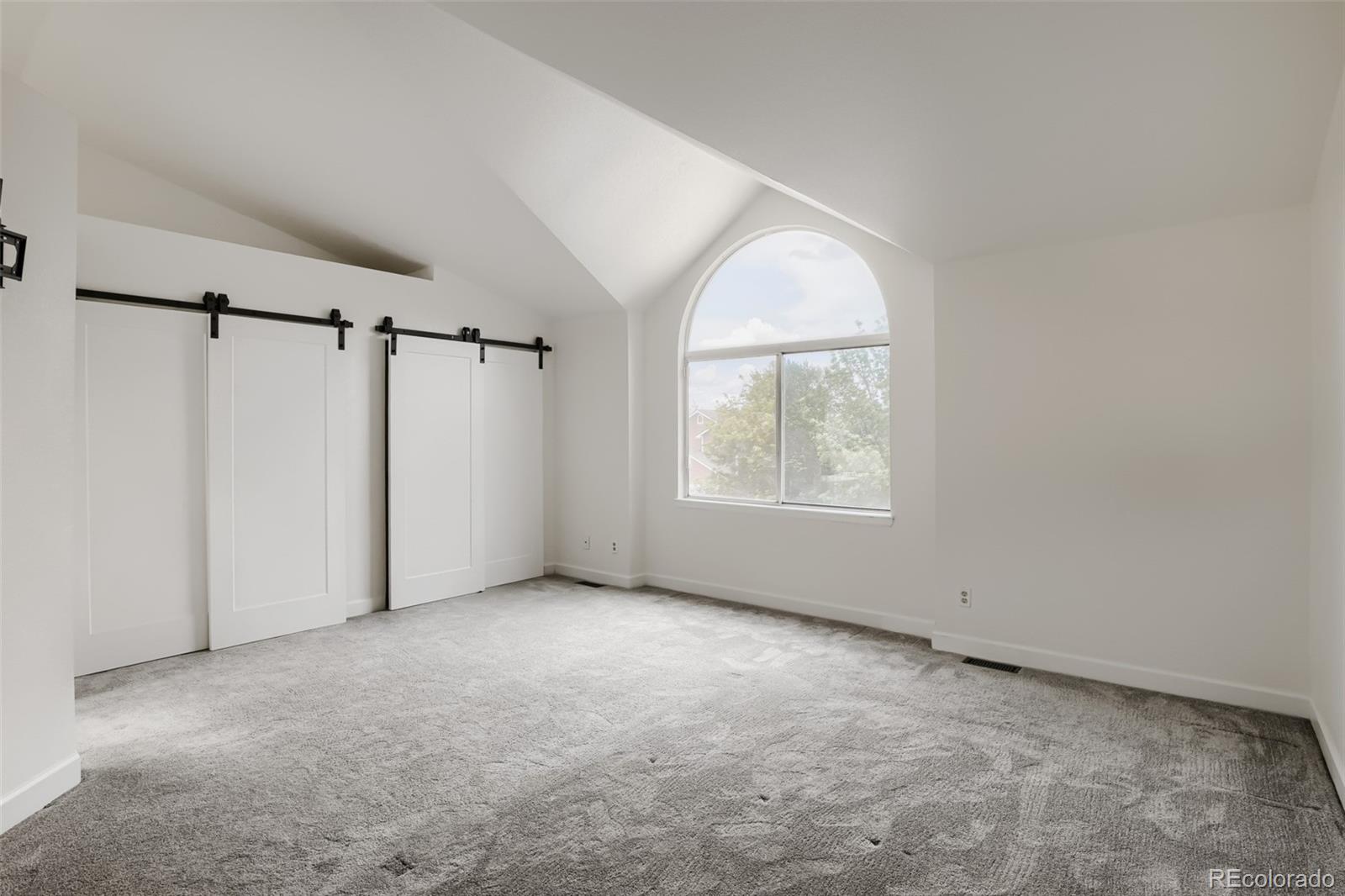 5019 S Espana Way Centennial CO 80015