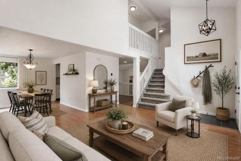 5019 S Espana Way Centennial CO 80015