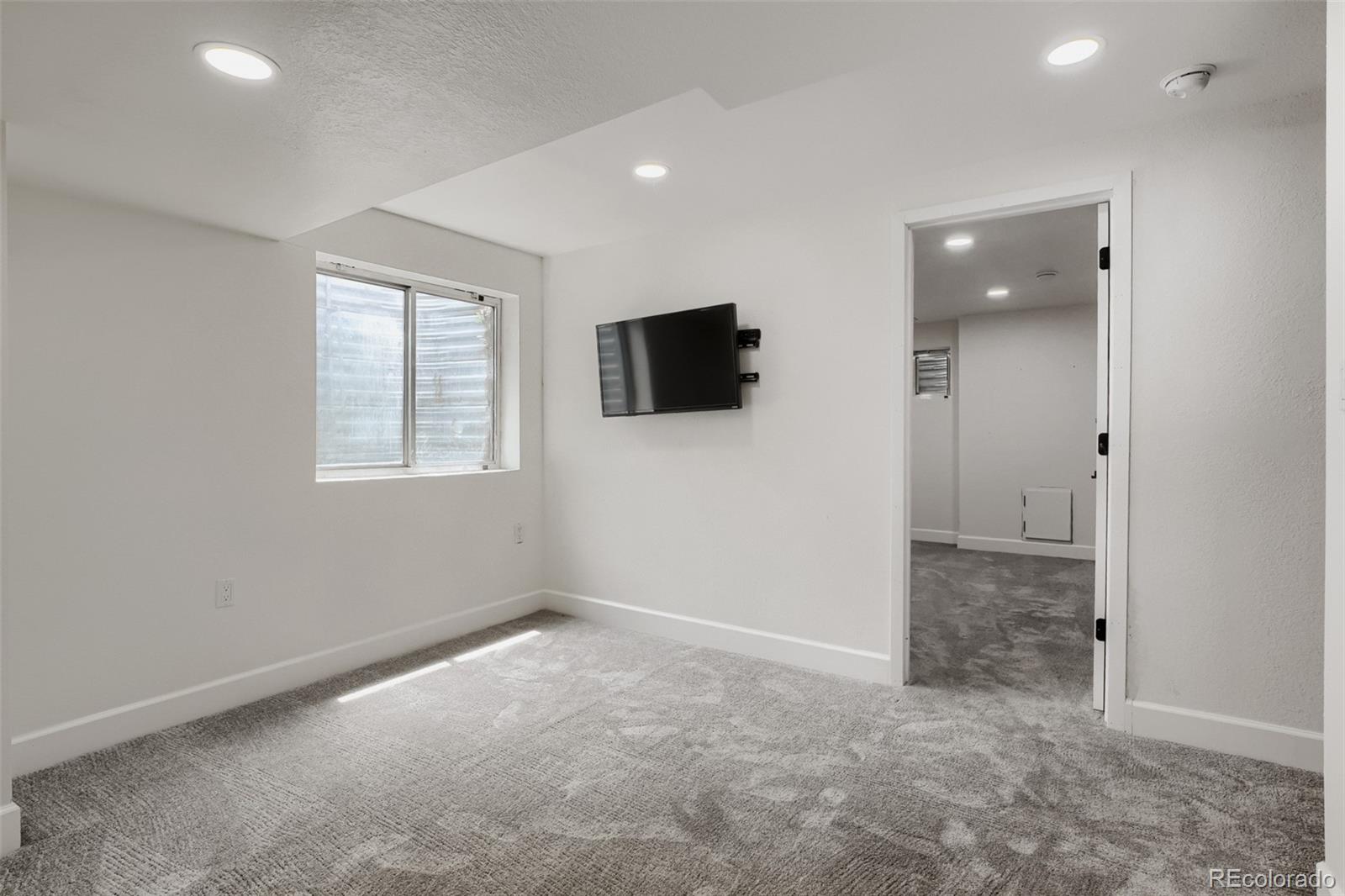 5019 S Espana Way Centennial CO 80015