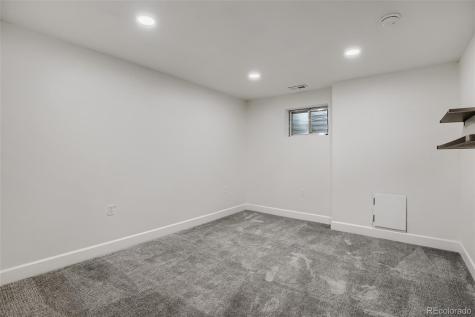 5019 S Espana Way Centennial CO 80015