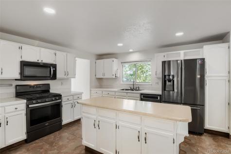5019 S Espana Way Centennial CO 80015