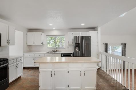 5019 S Espana Way Centennial CO 80015