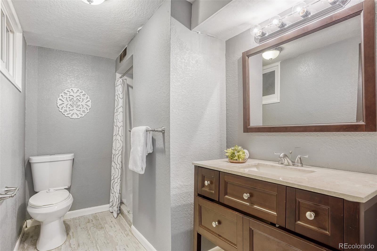 627 S Jasmine Way Denver CO 80224