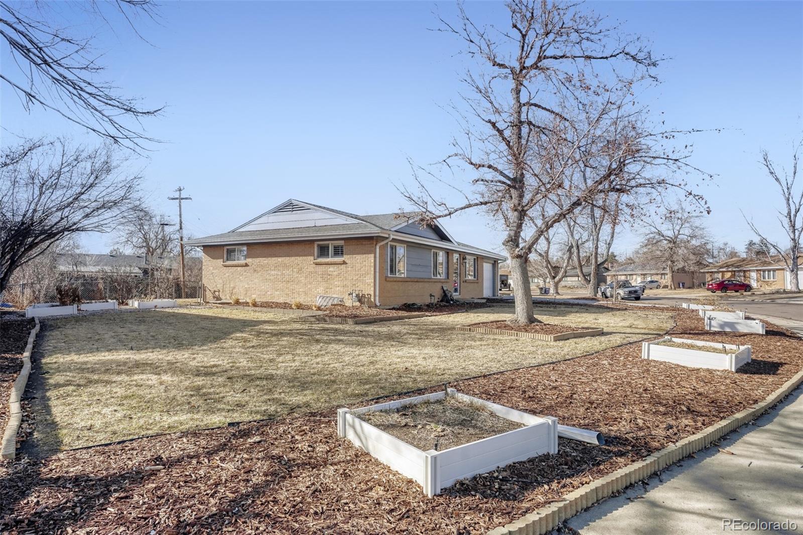 627 S Jasmine Way Denver CO 80224