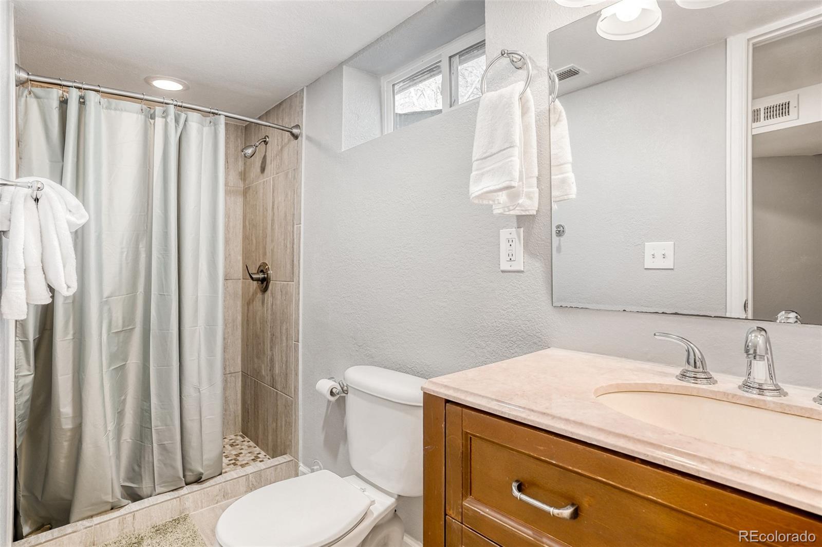 2356 Florence Street Aurora CO 80010