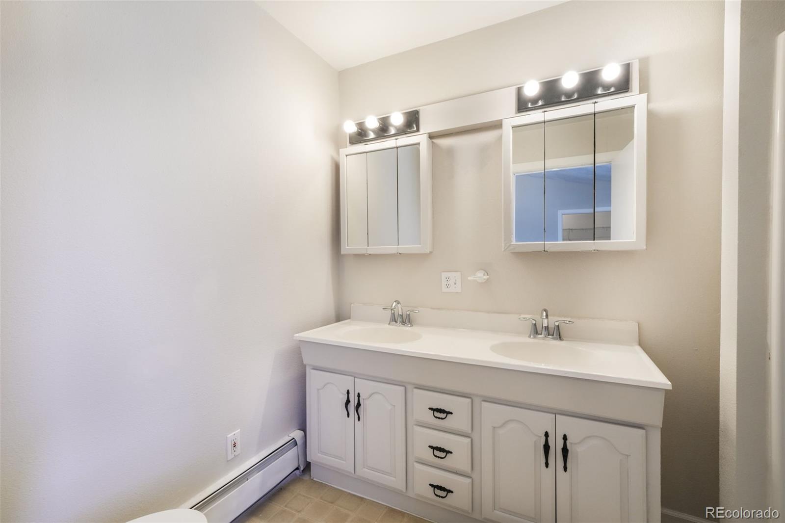 2218 E St Vrain Street Colorado Springs CO 80909