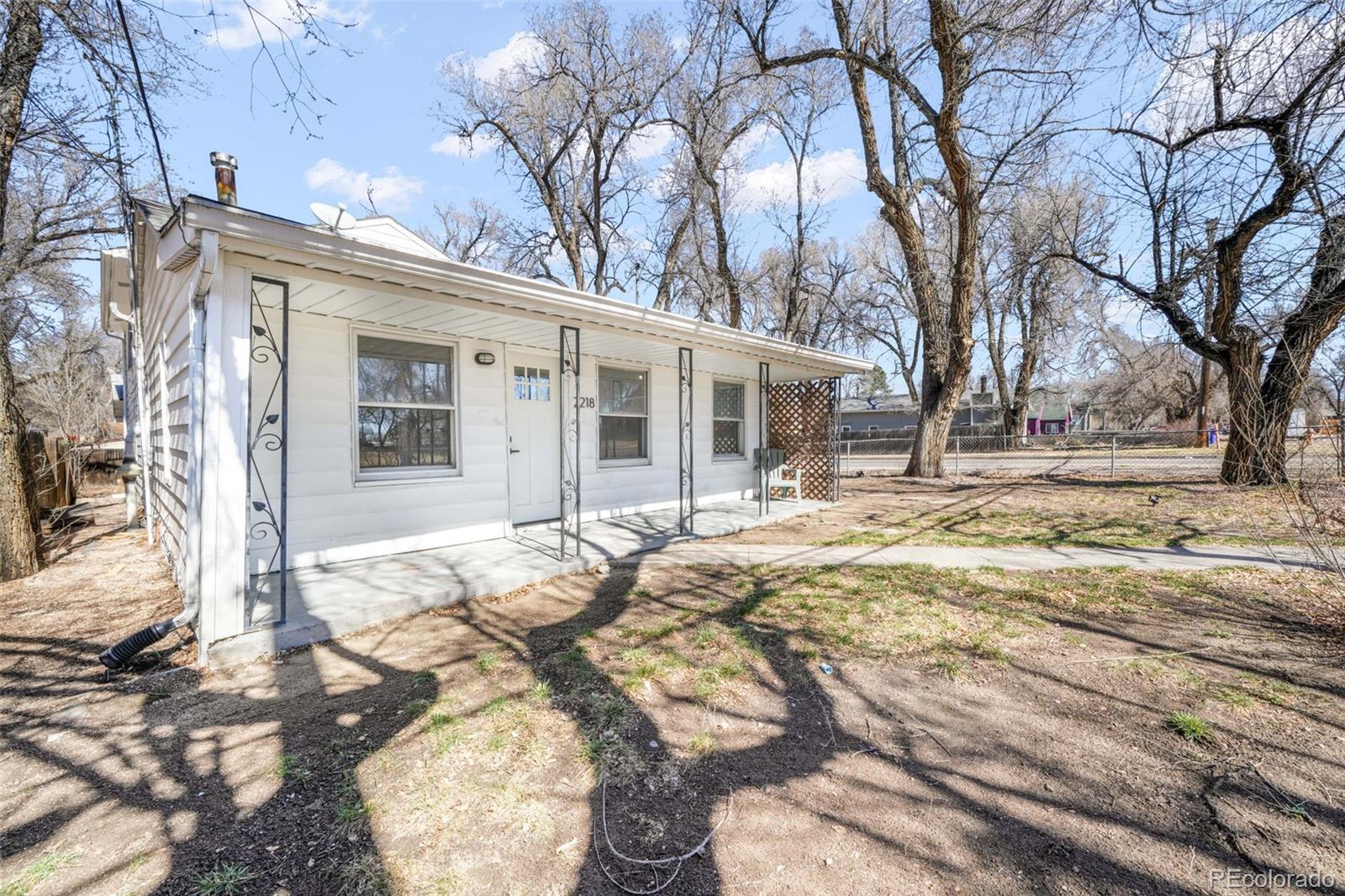 2218 E St Vrain Street Colorado Springs CO 80909