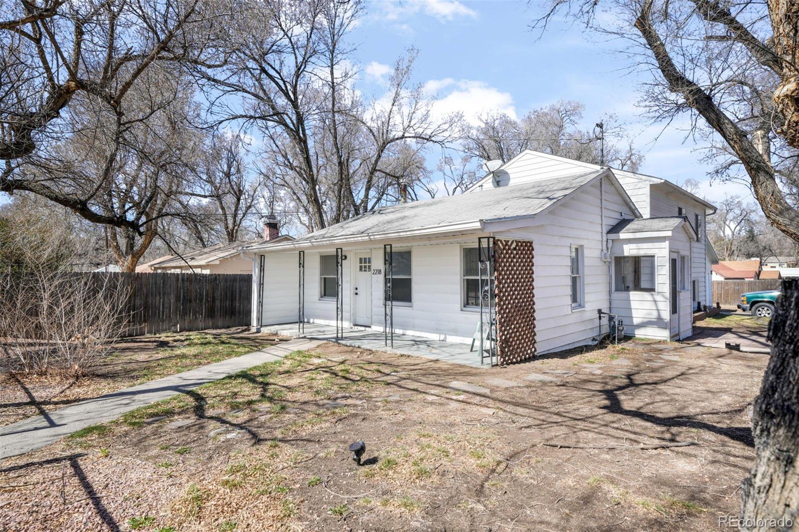 2218 E St Vrain Street Colorado Springs CO 80909
