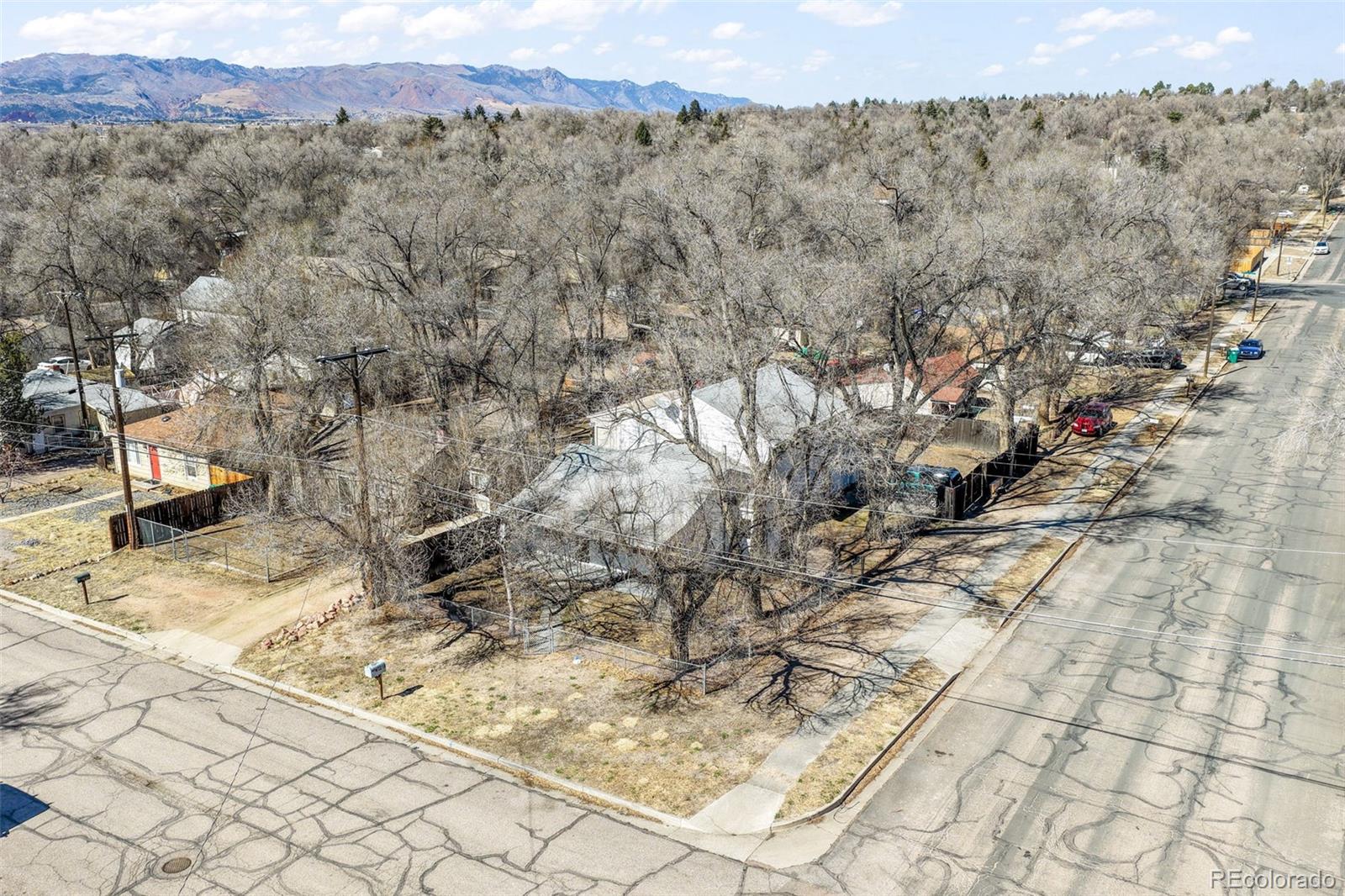 2218 E St Vrain Street Colorado Springs CO 80909