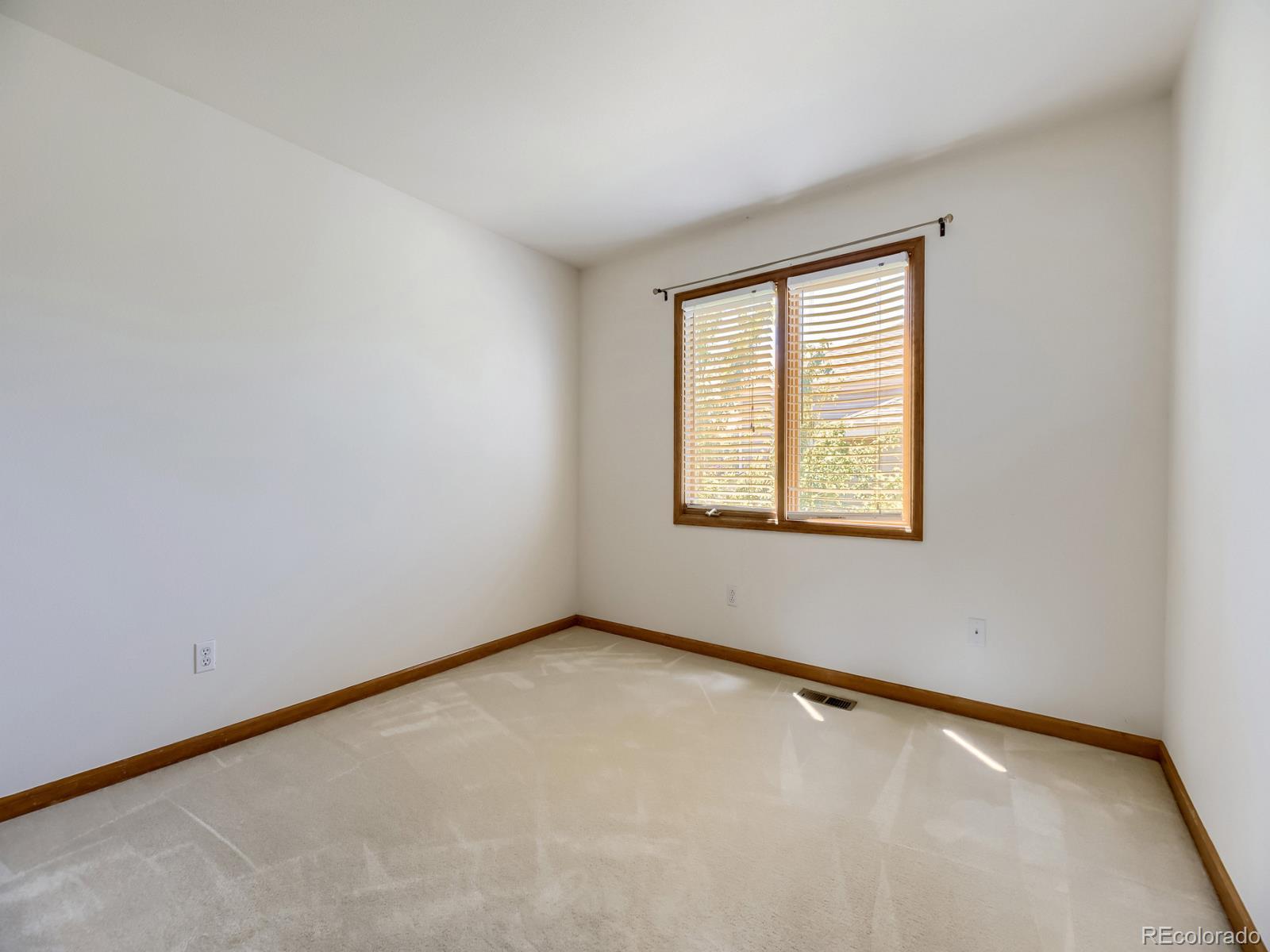 10118 Stephen Place Highlands Ranch CO 80130