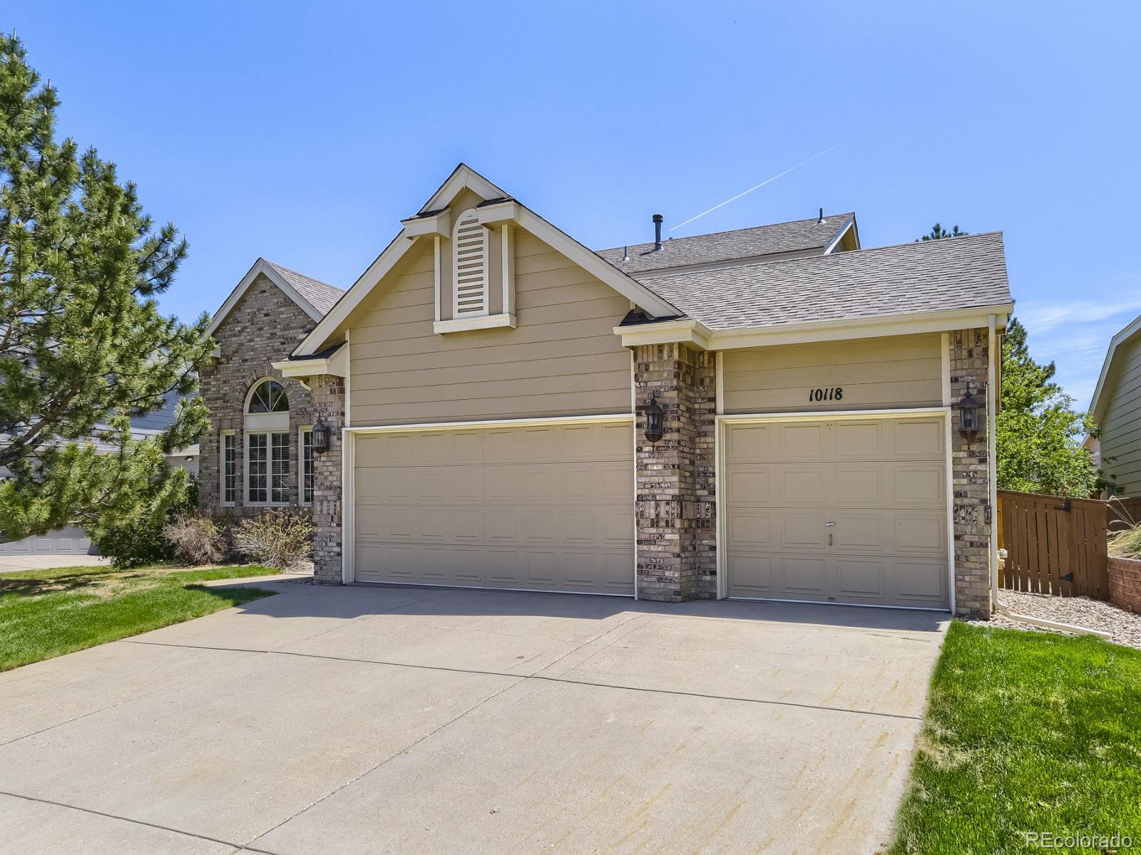 10118 Stephen Place Highlands Ranch CO 80130
