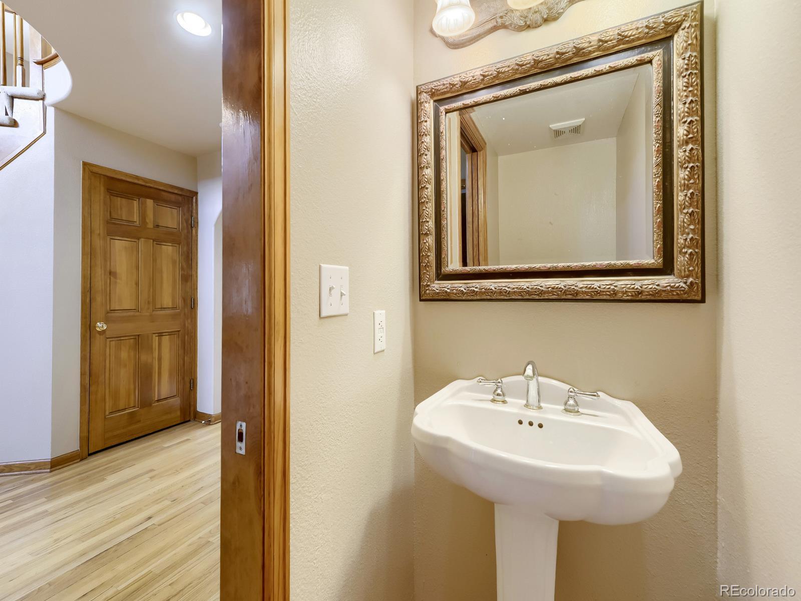 10118 Stephen Place Highlands Ranch CO 80130