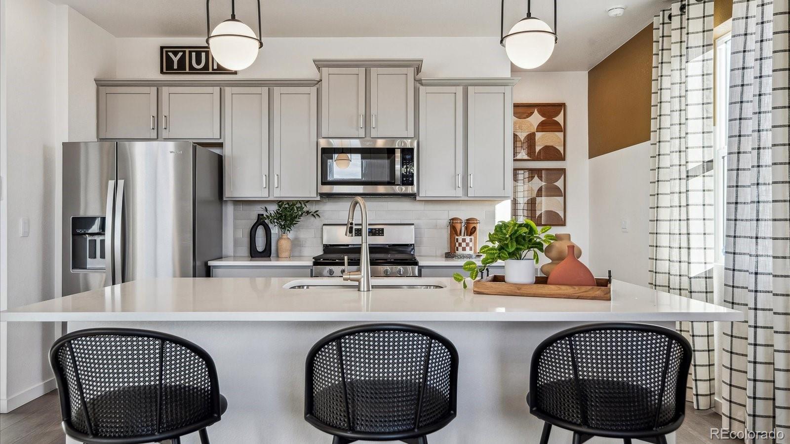 914 Logan Peak Way Berthoud CO 80513
