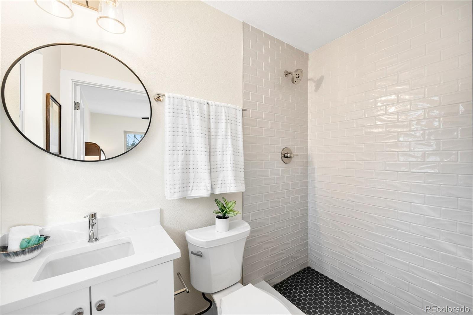 35 S Cody Street Lakewood CO 80226
