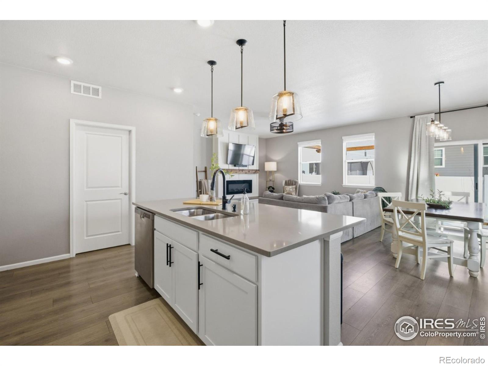 1572 Illingworth Drive Windsor CO 80550