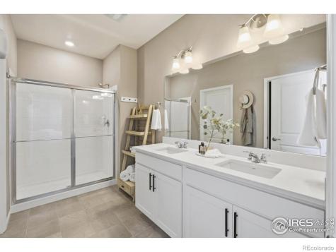 1572 Illingworth Drive Windsor CO 80550