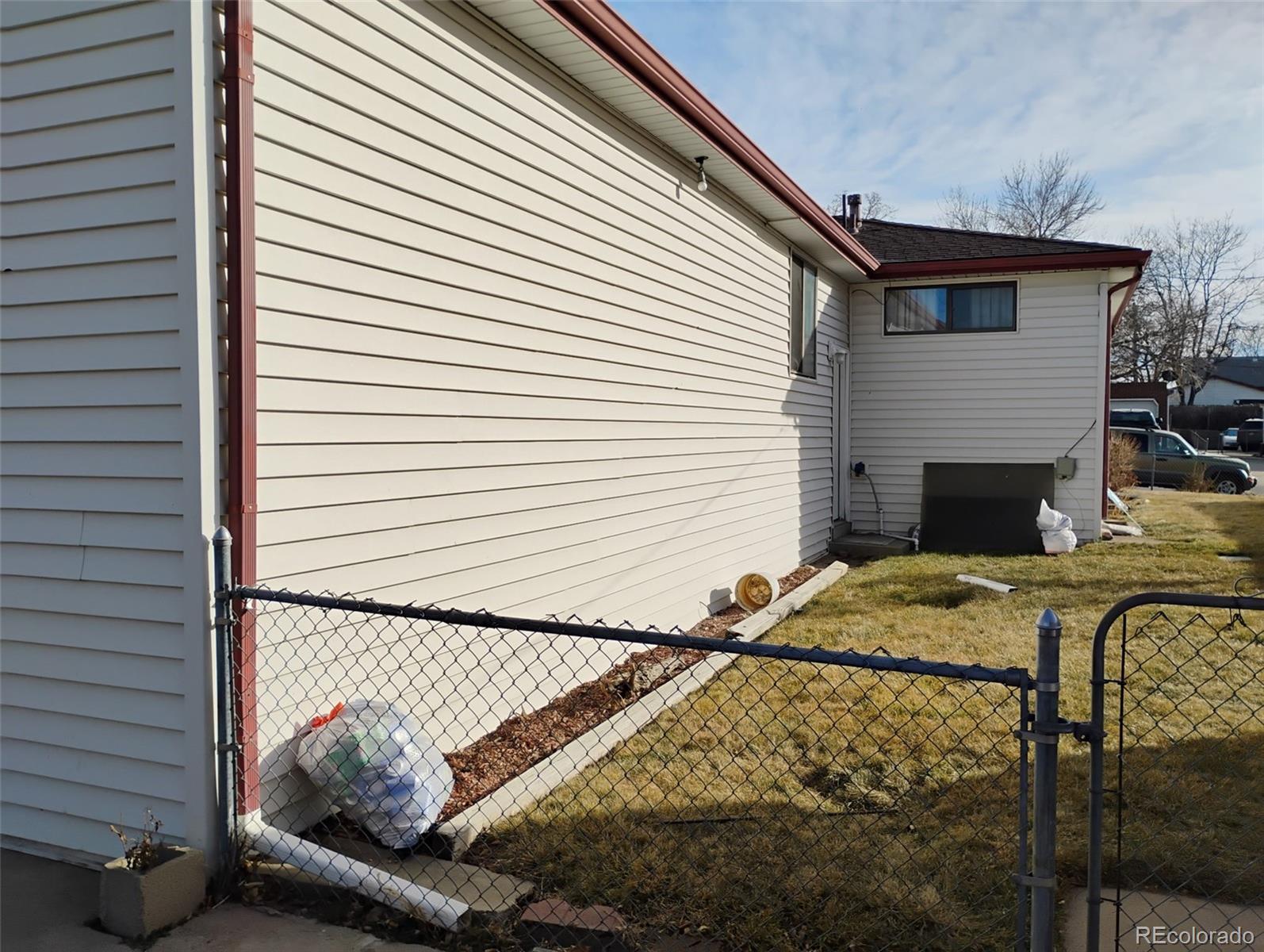 6081 E 61st Avenue Commerce City CO 80022
