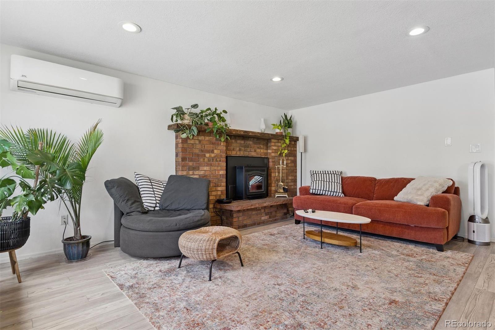604 W 9th Street Loveland CO 80537
