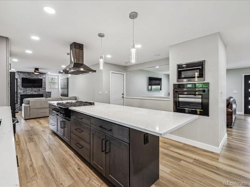 1333 W Peakview Avenue Littleton CO 80120