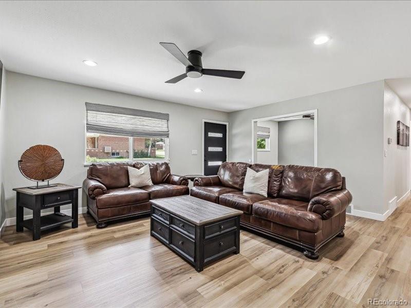 1333 W Peakview Avenue Littleton CO 80120