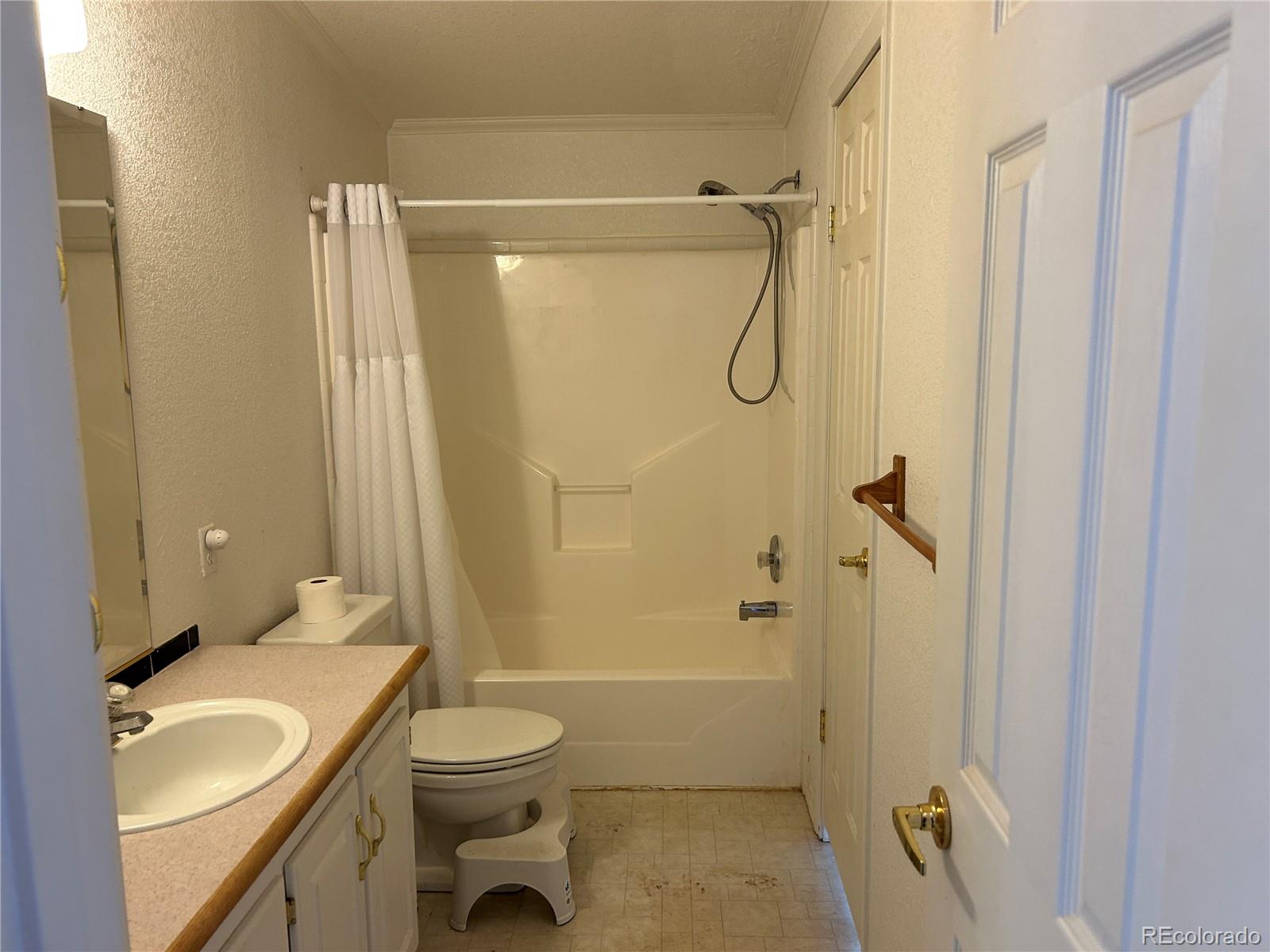 536 Seneca Circle Walsenburg CO 81089