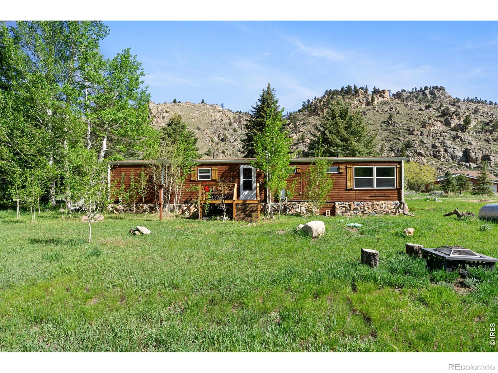 185 Meadow Lane Bellvue CO 80512