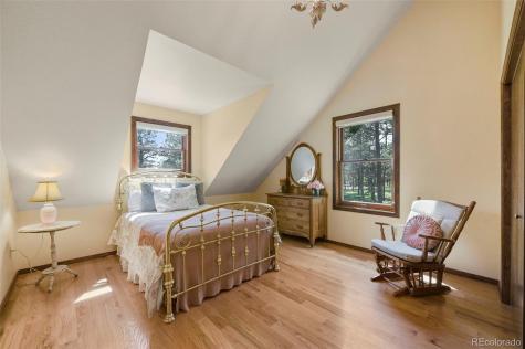 17104 Goshawk Road E Colorado Springs CO 80908