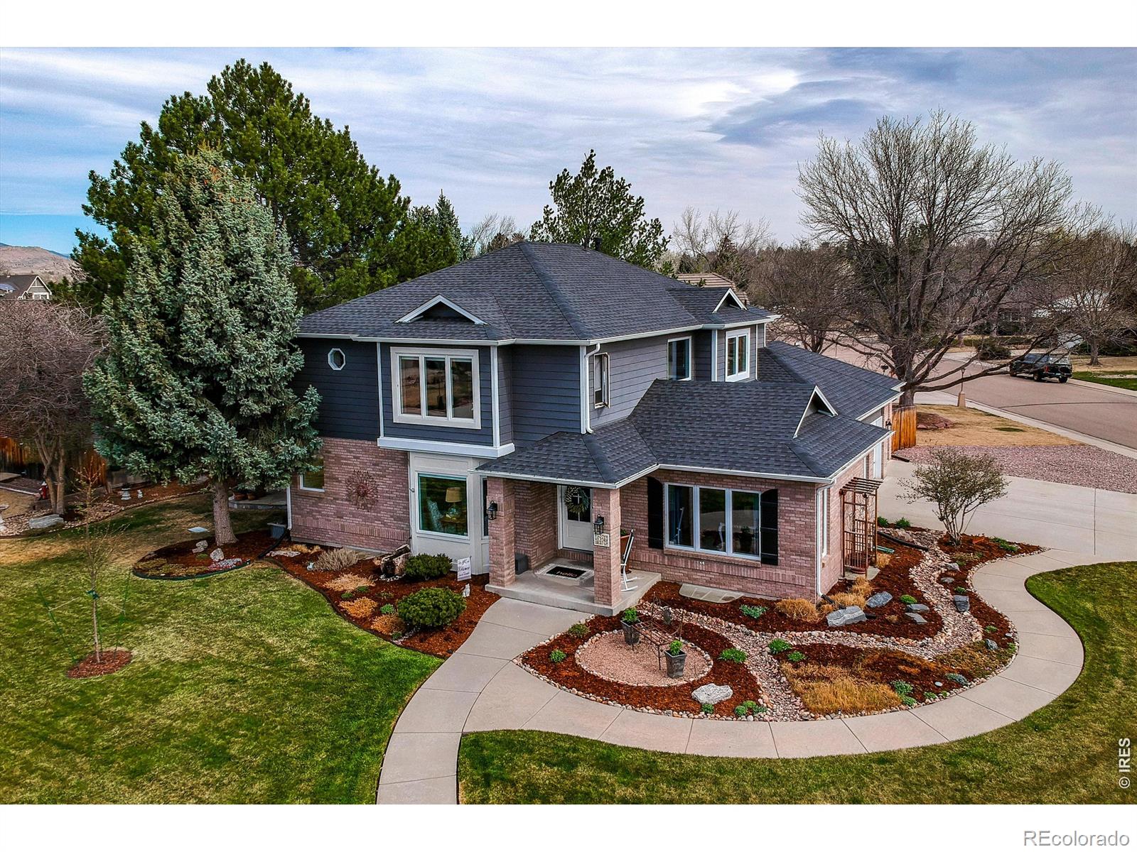 1204 Twin Peaks Circle Longmont CO 80503