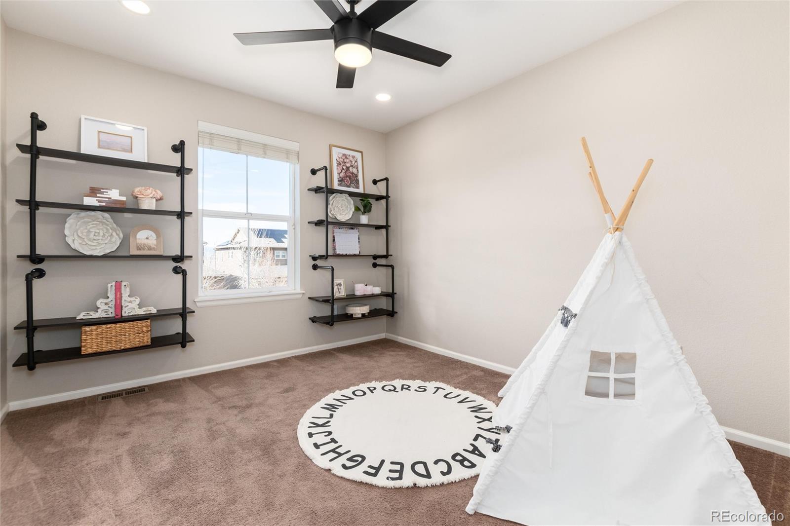 16738 Prospect Lane Broomfield CO 80023