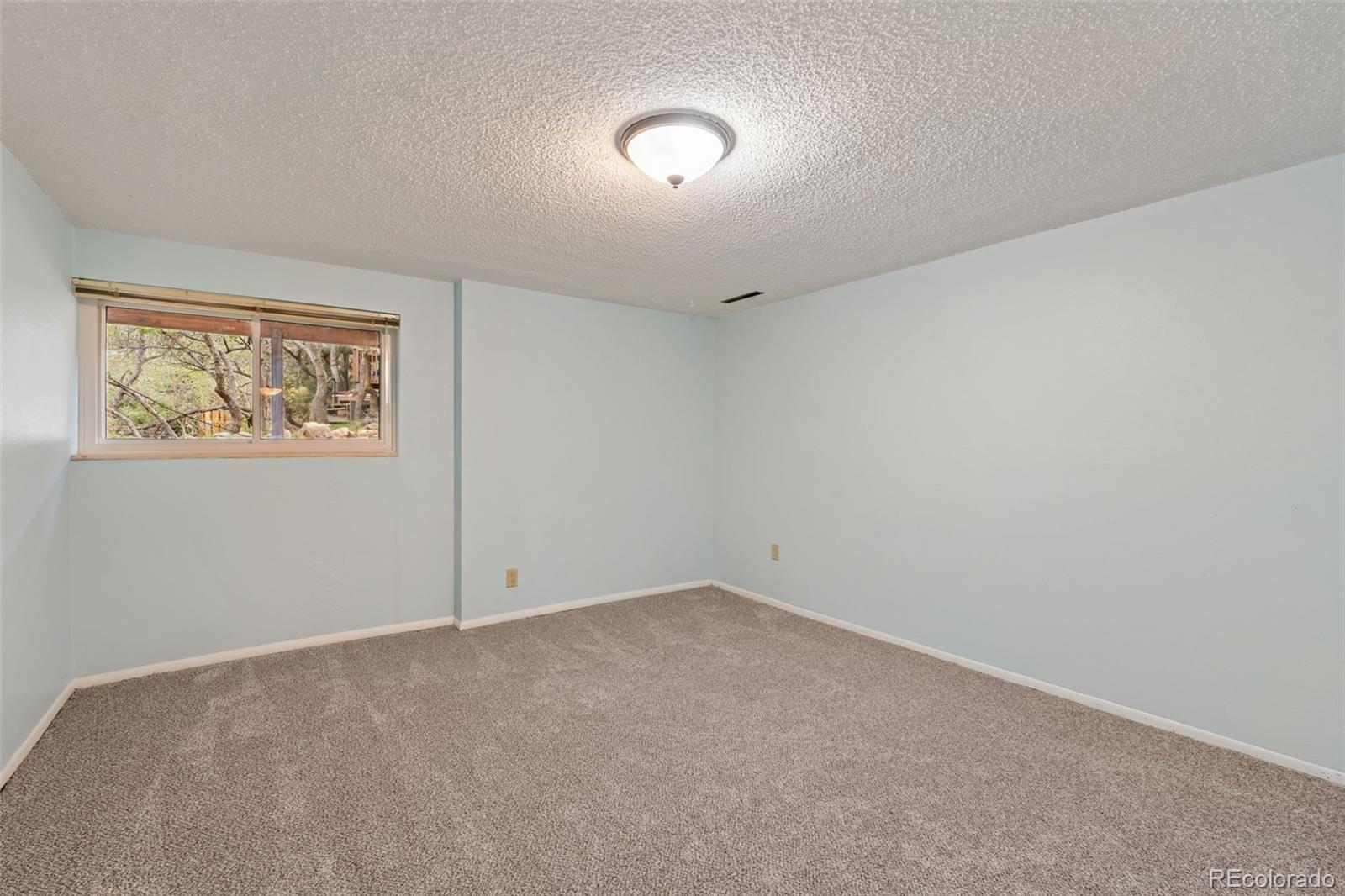 15 Stover Lane Manitou Springs CO 80829