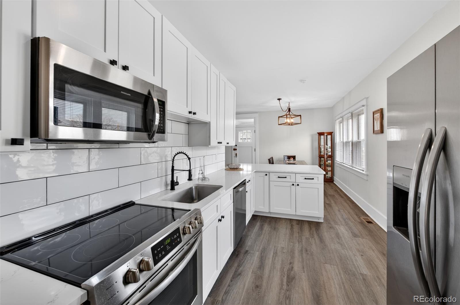 3042 W 38th Avenue Denver CO 80211
