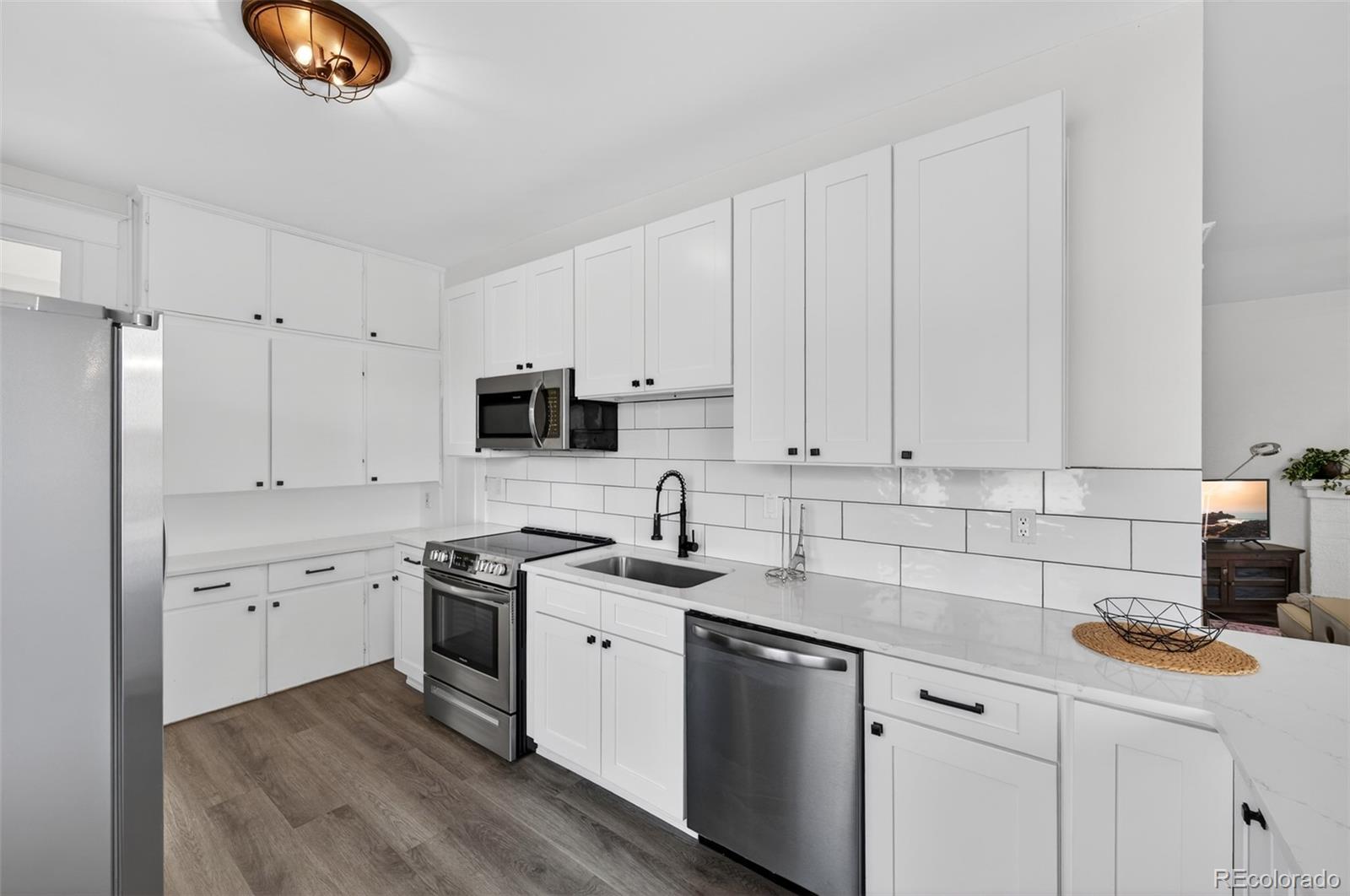 3042 W 38th Avenue Denver CO 80211