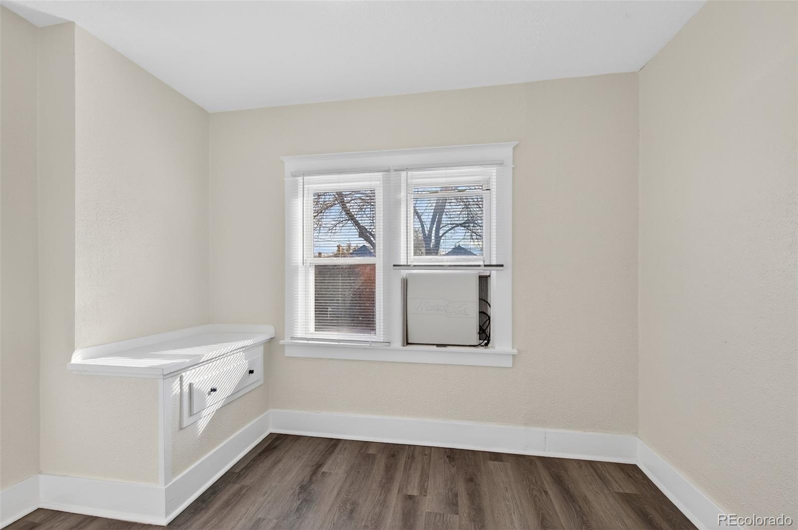 3042 W 38th Avenue Denver CO 80211