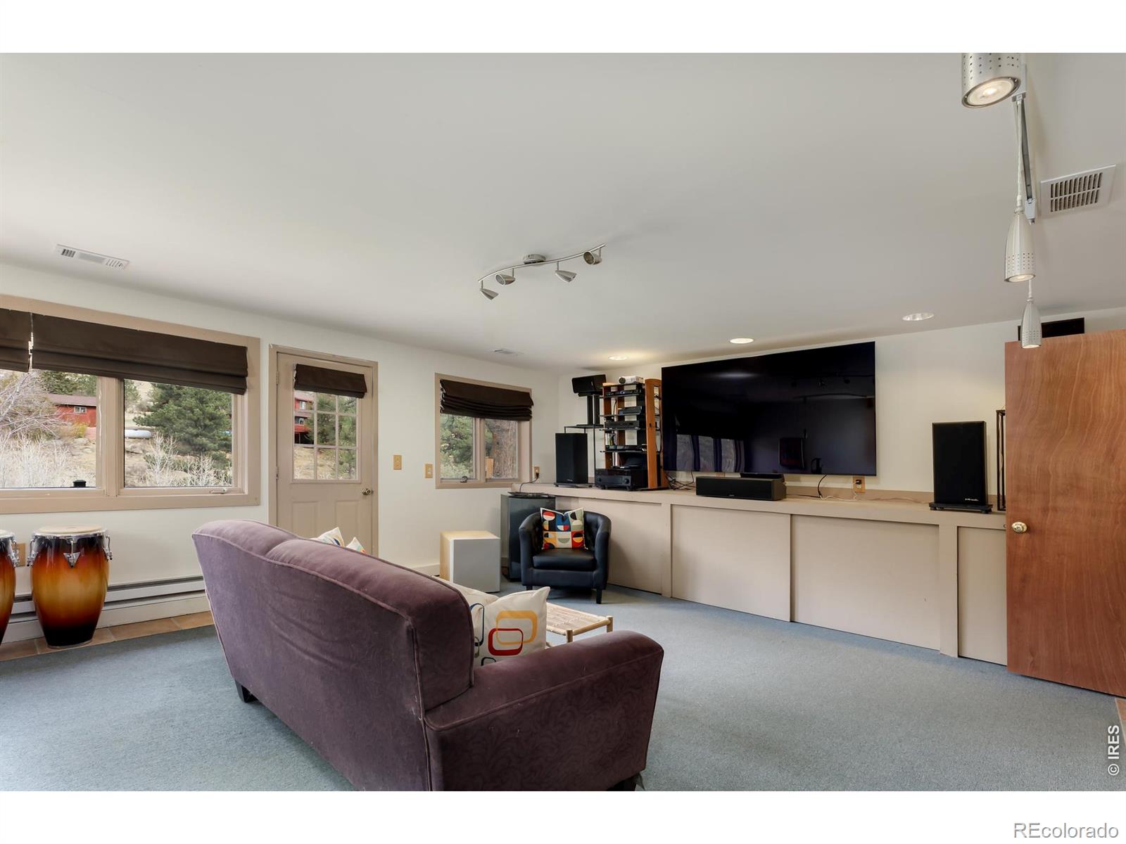 655 Kiowa Road Lyons CO 80540