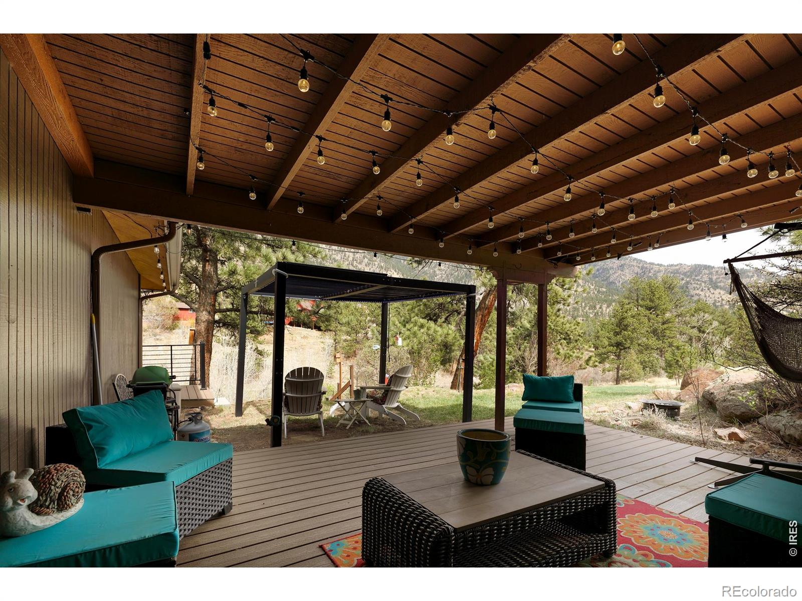 655 Kiowa Road Lyons CO 80540