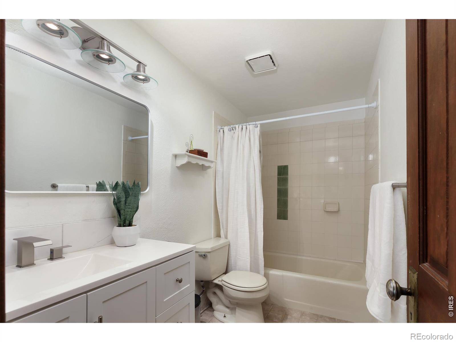 655 Kiowa Road Lyons CO 80540