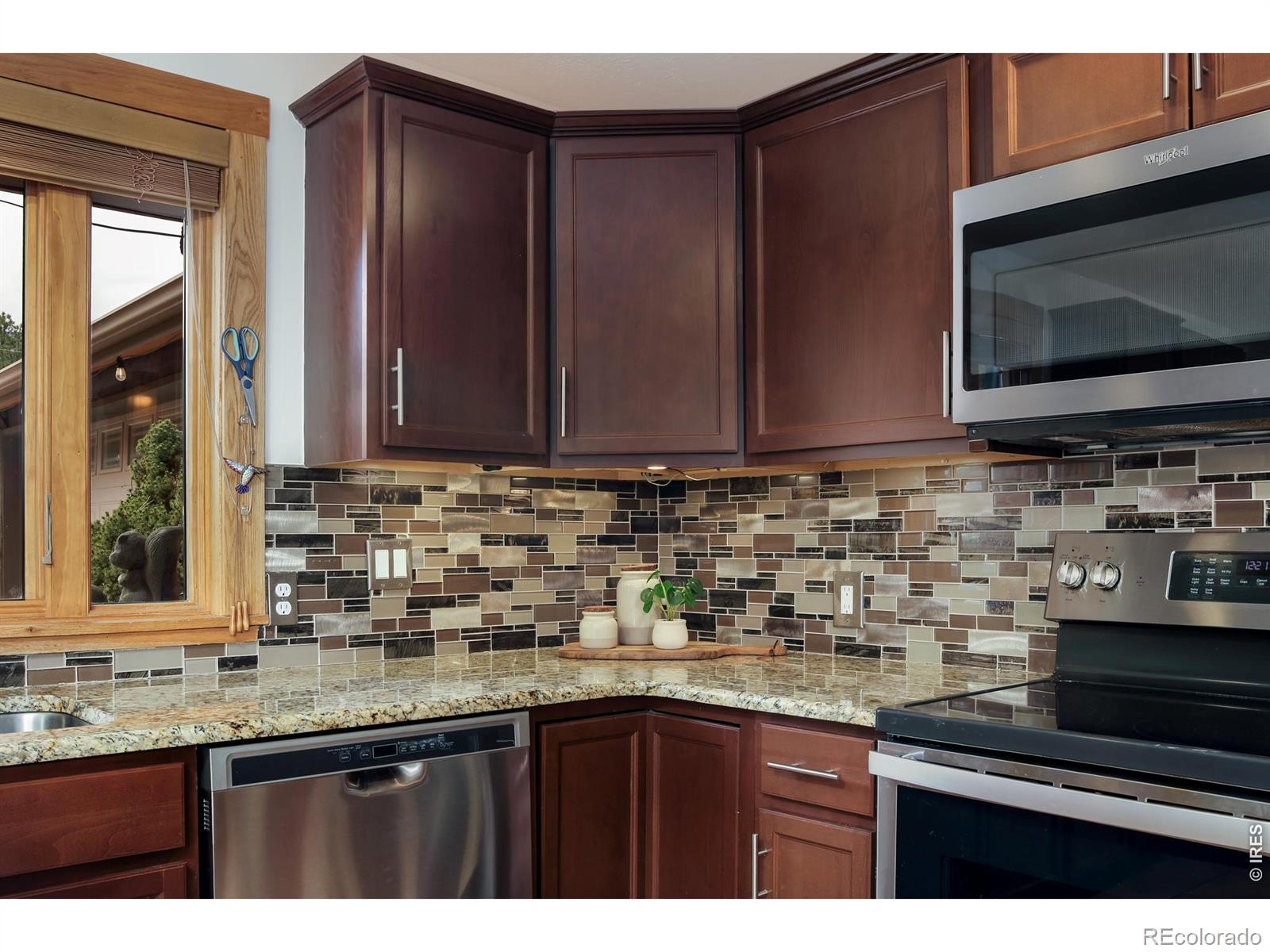 655 Kiowa Road Lyons CO 80540