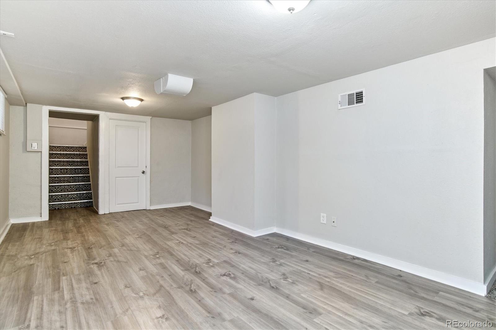 4863 Lincoln Street Denver CO 80216