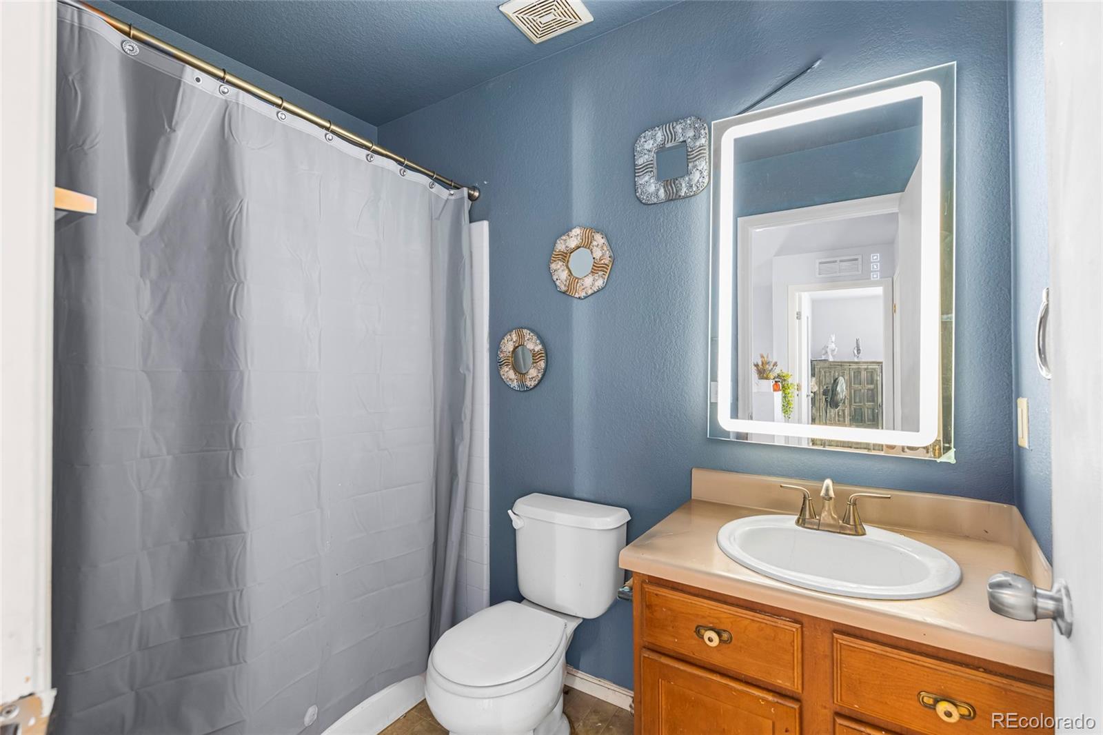 4528 Andes Street Denver CO 80249