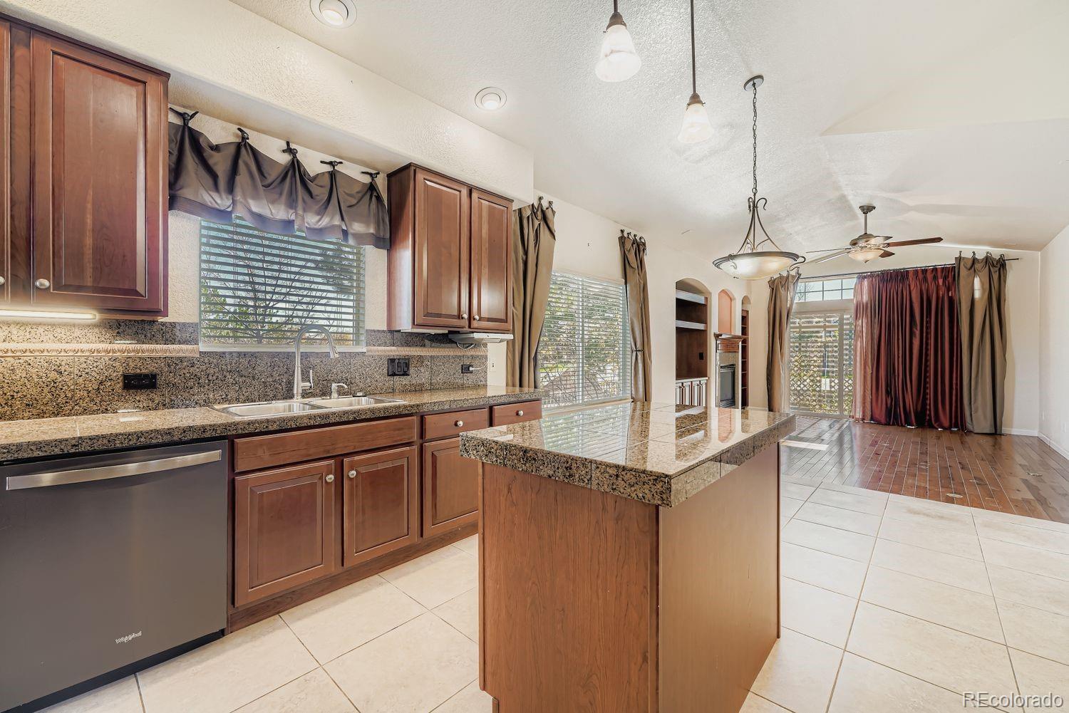 22754 E Rowland Drive Aurora CO 80016