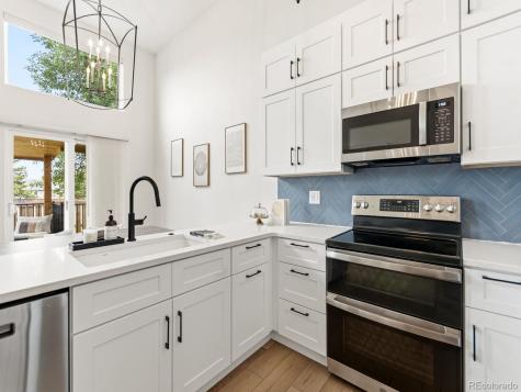 577 Vinewood Court Highlands Ranch CO 80126
