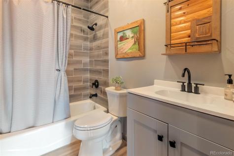 114 GCR 4624 Grand Lake CO 80447