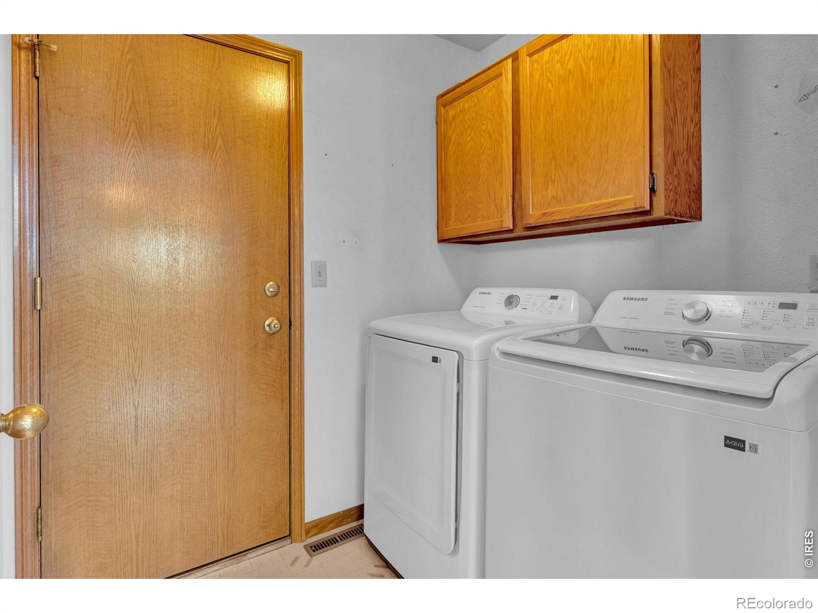 1050 W 44th Street Loveland CO 80538