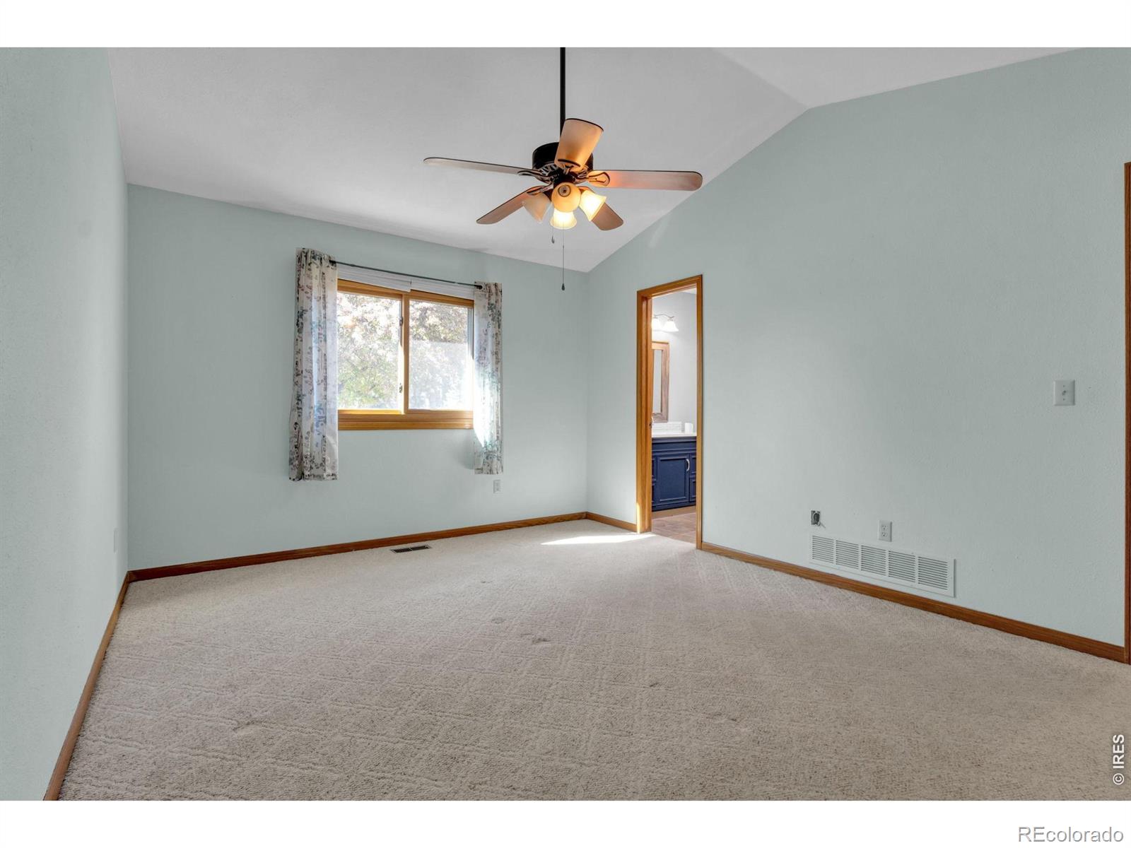 1050 W 44th Street Loveland CO 80538