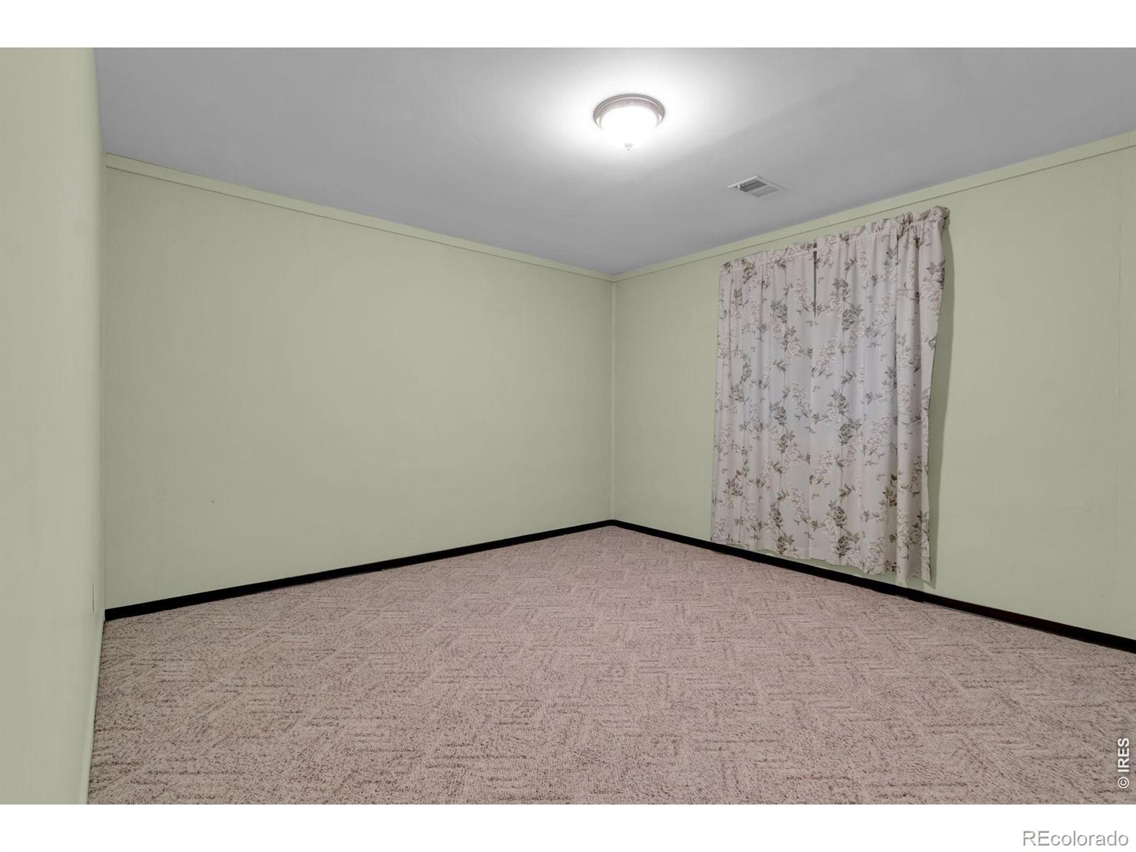1050 W 44th Street Loveland CO 80538