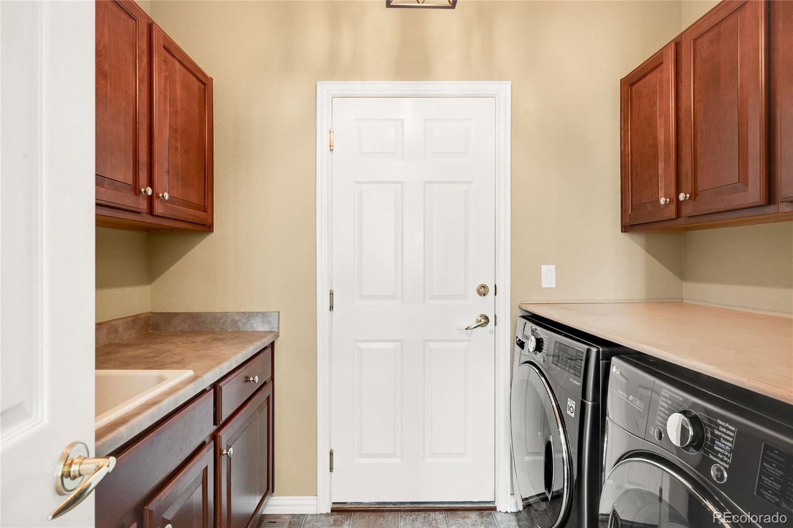 10664 Chandon Place Highlands Ranch CO 80126